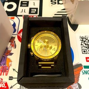 Used Nixon 51-30 Chrono Men's Watch Stainless Gold Great Condition- A083-502